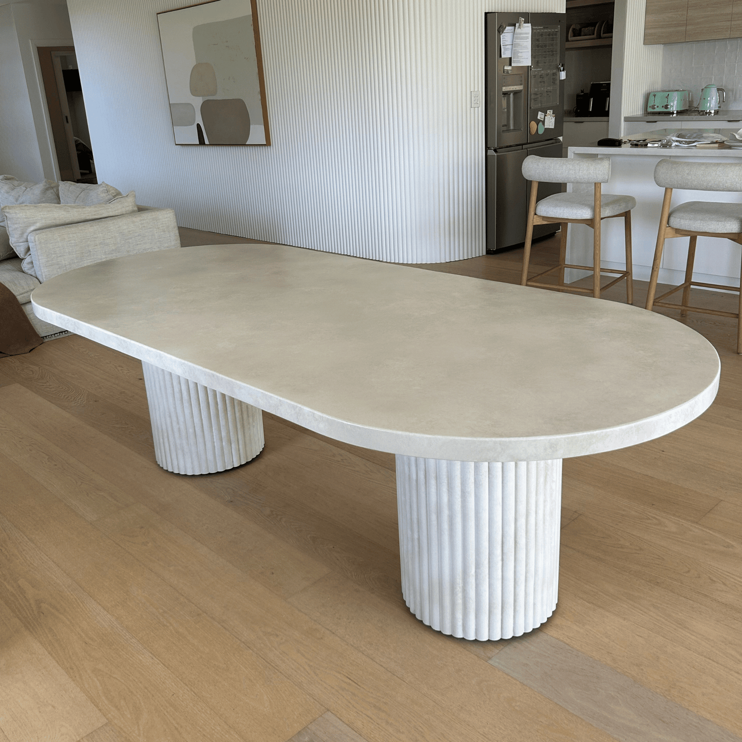 bilinga dining table sand stonewash