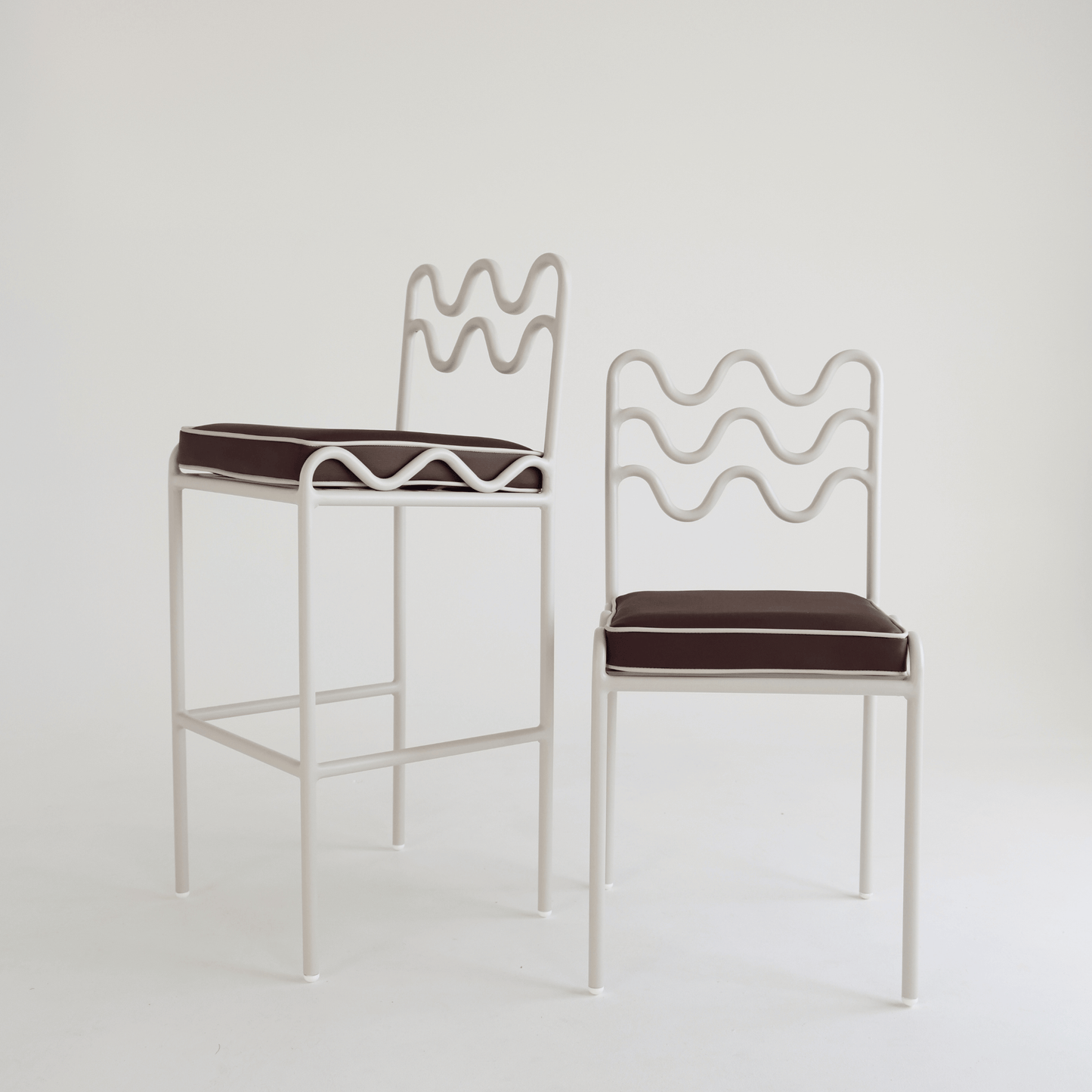 horizon dining chair and bar stool