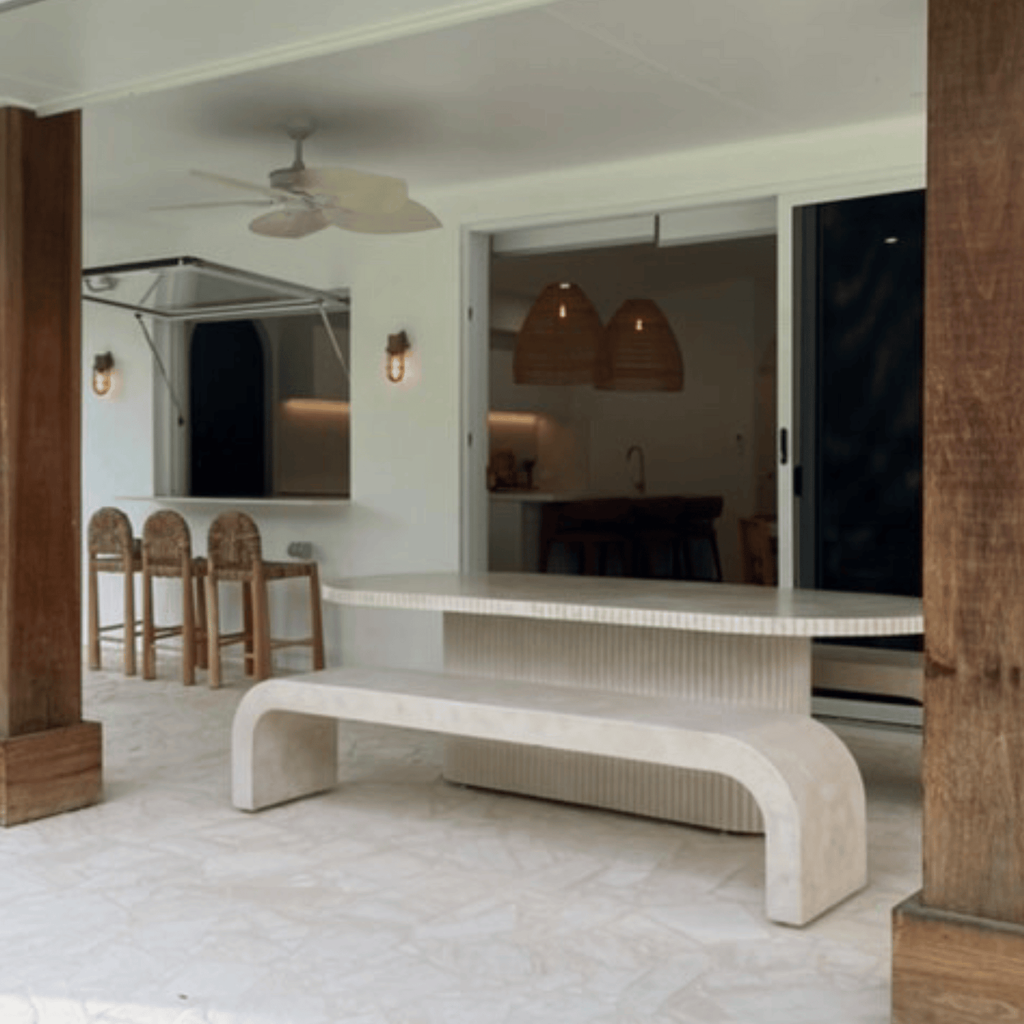 sand stonewash ribbed edge dining