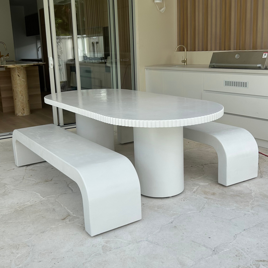 Enzo white ribbed edge outdoor set