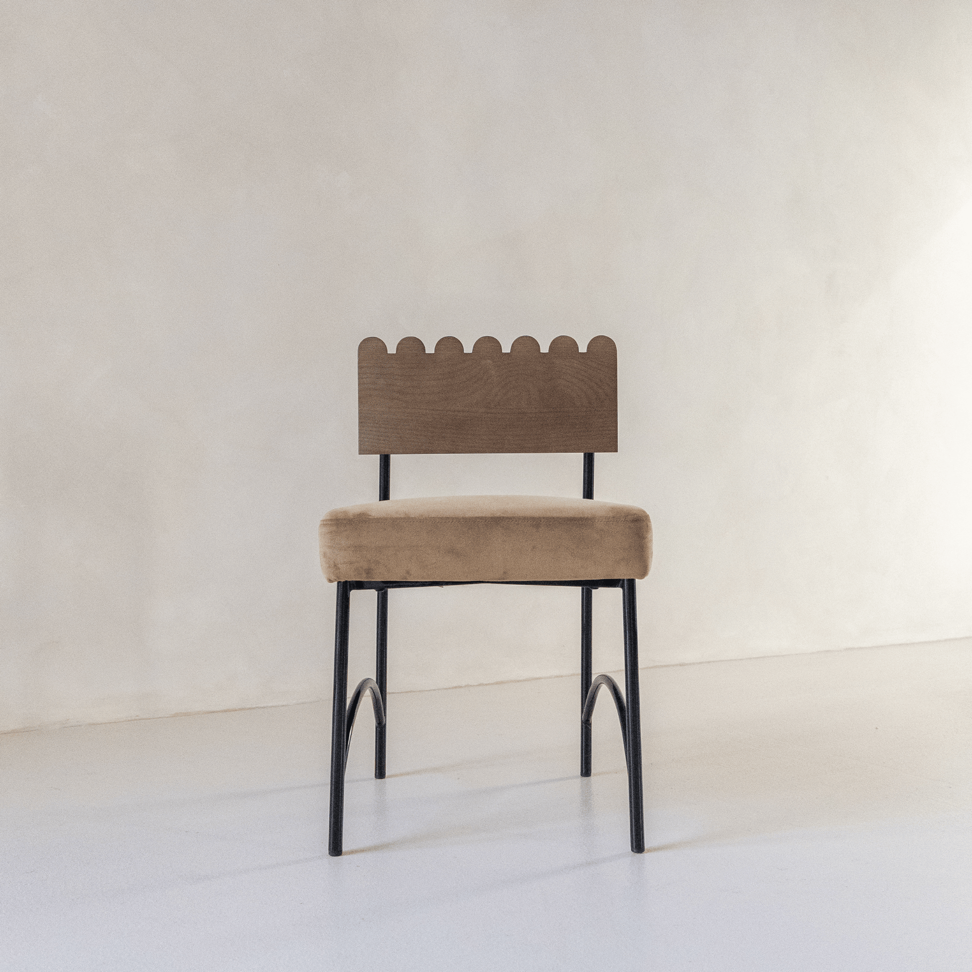Onyx toffee dining chair