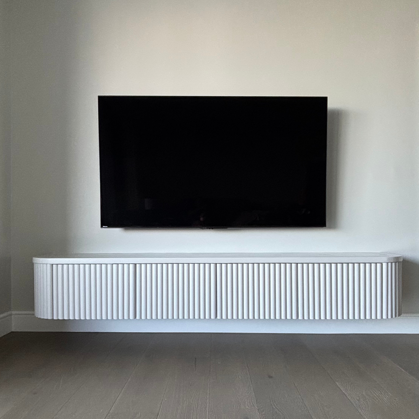 Oscar Entertainment Unit