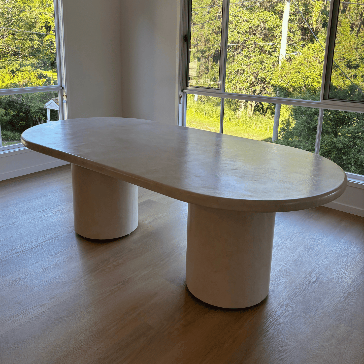 sand stonewash bullnose edge pillar table