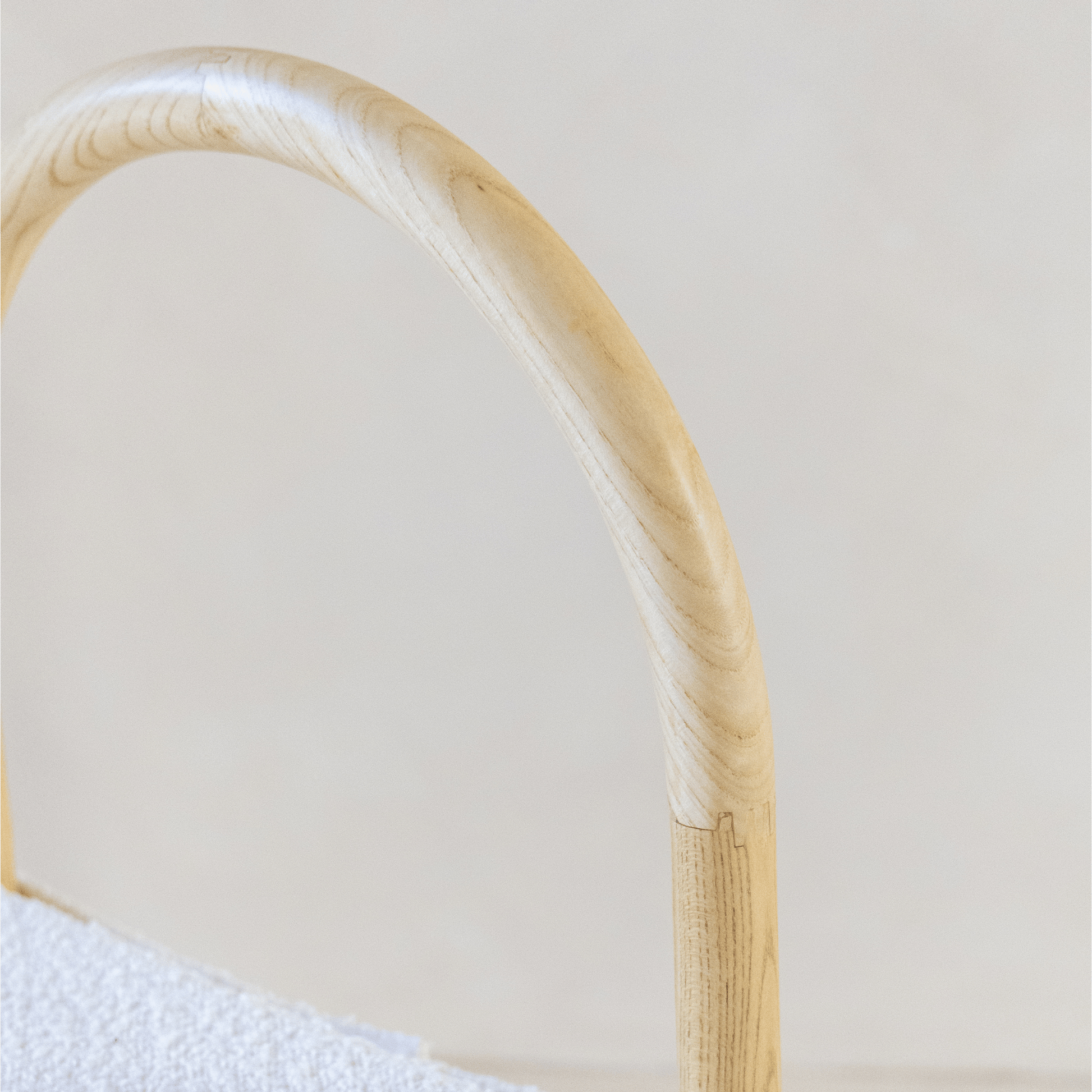 Amor natural dining chair