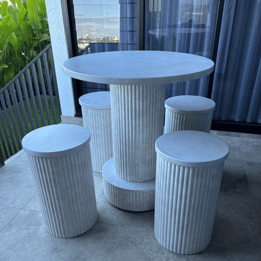 outdoor bar setting