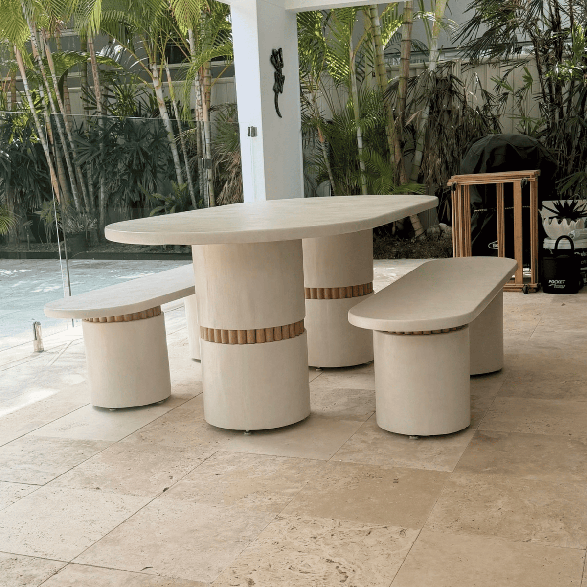 Muprhy outdoor set in Bique colour