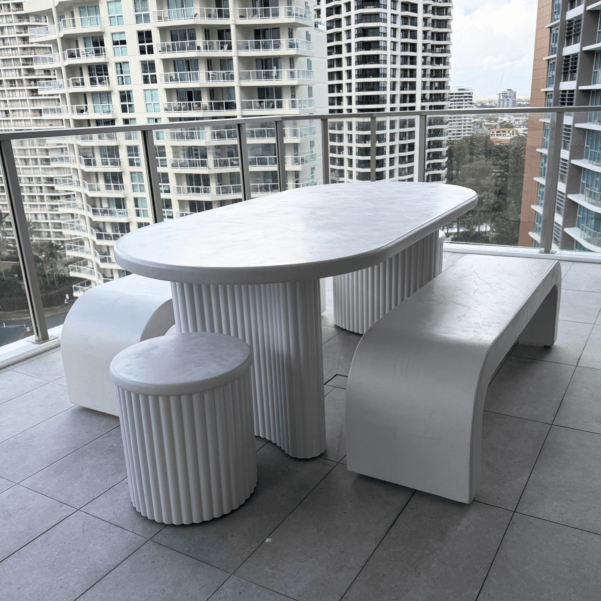 Woorim jellybean dining set in white microcement